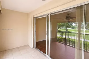 700 SW 128th Ave, Pembroke Pines, FL 33027 - Photo 10
