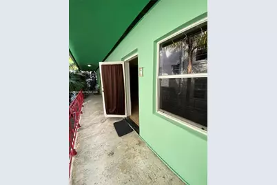 1607 Michigan Ave #7, Miami Beach, FL 33139 - Photo 6
