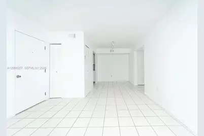 576 NW 114th Ave #203, Sweetwater, FL 33172 - Photo 1