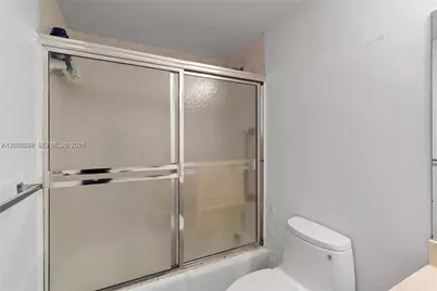 5001 Collins Ave #4G, Miami Beach, FL 33140 - Photo 20