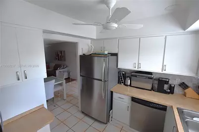 2666 Emory Dr East #F, West Palm Beach, FL 33415 - Photo 2
