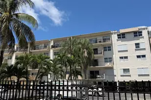 250 181 Dr, Sunny Isles Beach, FL 33160 - Photo 1