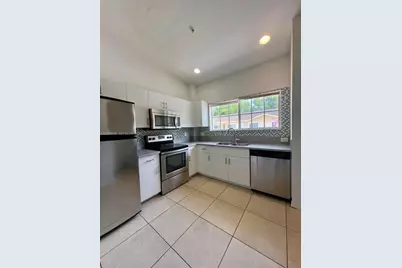3824 SW 48th Ave #3824, Hollywood, FL 33023 - Photo 2
