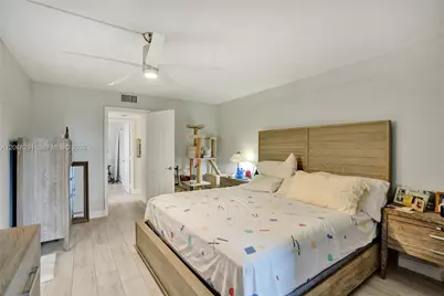 6301 N University Dr #302, Tamarac, FL 33321 - Photo 20