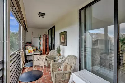 6301 N University Dr #302, Tamarac, FL 33321 - Photo 24