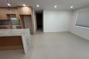 10821 SW 63rd St, Miami, FL 33173 - Photo 8