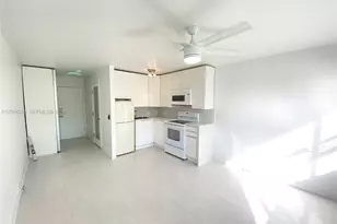6484 Indian Creek Dr, Miami Beach, FL 33141 - Photo 2