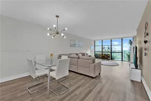 1000 Parkview Dr, Hallandale Beach, FL 33009 - Photo 6