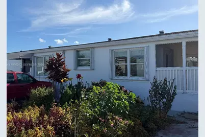 19800 SW 180th Ave Unit 569, Miami, FL 33187 - Photo 1