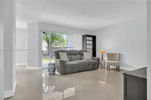 13946 SW 91st Terrace, Miami, FL 33186 - Photo 2