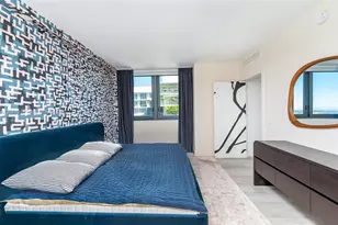 121 NE 34th St, Miami, FL 33137 - Photo 22