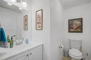 2400 Brickell Ave, Miami, FL 33129 - Photo 4