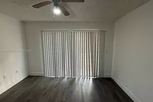 11905 NE 2nd Ave, North Miami, FL 33161 - Photo 12