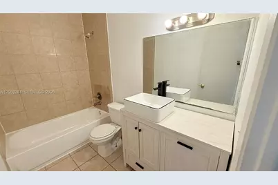 415 Executive Center Dr #203, West Palm Beach, FL 33401 - Photo 10