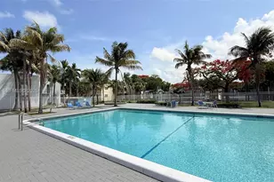 415 Executive Center Dr, West Palm Beach, FL 33401 - Photo 22