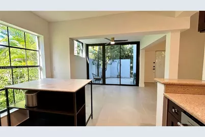 20945 Bay Ct #135-3, Aventura, FL 33180 - Photo 2