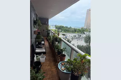 50 Biscayne Blvd #514, Miami, FL 33132 - Photo 10