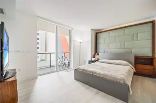 50 Biscayne Blvd, Miami, FL 33132 - Photo 6