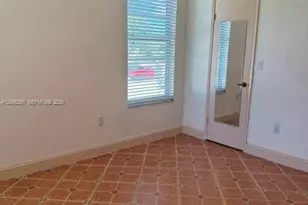 702 NW 87th Ave, Miami, FL 33172 - Photo 20