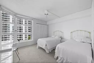 19101 NE 36th Ct, Aventura, FL 33180 - Photo 14