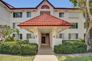 102 Half Moon Cir, Hypoluxo, FL 33462 - Photo 1