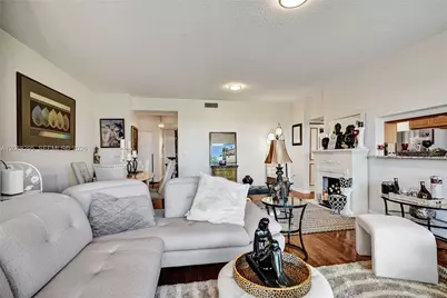 102 Half Moon Cir #C3, Hypoluxo, FL 33462 - Photo 28