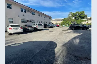 1250 S Alhambra Cir #7, Coral Gables, FL 33146 - Photo 18