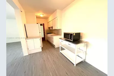 1250 S Alhambra Cir #7, Coral Gables, FL 33146 - Photo 10
