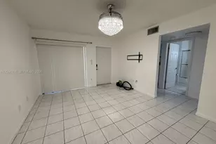 6540 W 26th Dr, Hialeah, FL 33016 - Photo 8