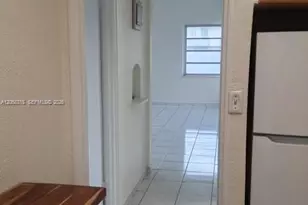 8215 Abbott Ave, Miami Beach, FL 33141 - Photo 22
