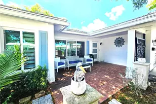 2661 NW 4th Ave, Pompano Beach, FL 33064 - Photo 2