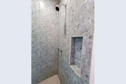70 NW 33rd St, Miami, FL 33127 - Photo 38