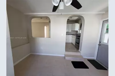 70 NW 33rd St, Miami, FL 33127 - Photo 10