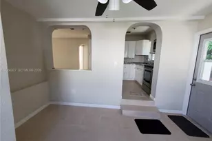 70 NW 33rd St, Miami, FL 33127 - Photo 10