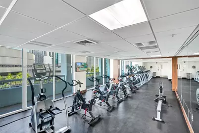 41 SE 5th St #1016, Miami, FL 33131 - Photo 42