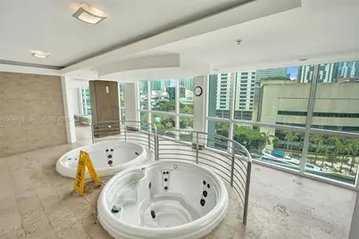 41 SE 5th St #1016, Miami, FL 33131 - Photo 46