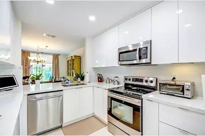 10237 NW 52nd Ln #10237, Doral, FL 33178 - Photo 12