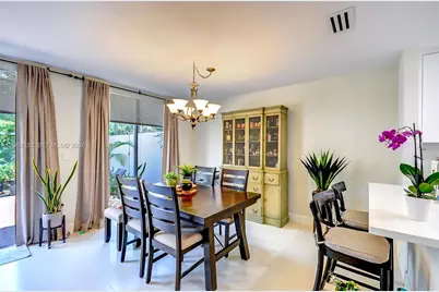 10237 NW 52nd Ln #10237, Doral, FL 33178 - Photo 8