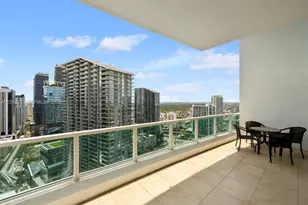 41 SE 5th St, Miami, FL 33131 - Photo 6