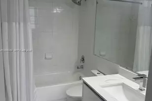 5091 NW 7th St, Miami, FL 33126 - Photo 14