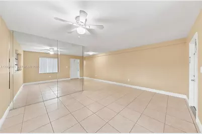 3180 W 3rd Ave, Hialeah, FL 33012 - Photo 32