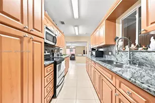 3180 W 3rd Ave, Hialeah, FL 33012 - Photo 14