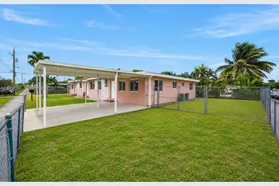 3180 W 3rd Ave, Hialeah, FL 33012 - Photo 4