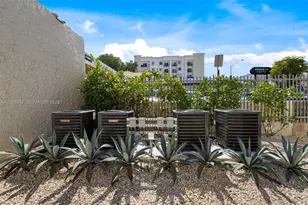403 SW 12th Ave, Miami, FL 33130 - Photo 24
