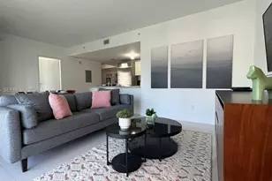 1300 Brickell Bay Dr, Miami, FL 33131 - Photo 6