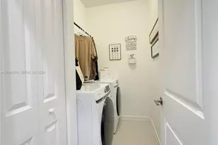 10095 SW 231st Ln, Miami, FL 33190 - Photo 18