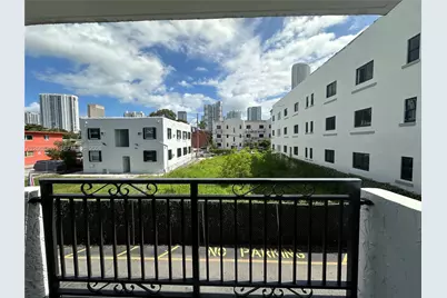 529 SW 4th St #303, Miami, FL 33130 - Photo 16