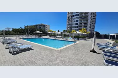 18081 Biscayne Blvd #1702, Aventura, FL 33160 - Photo 24