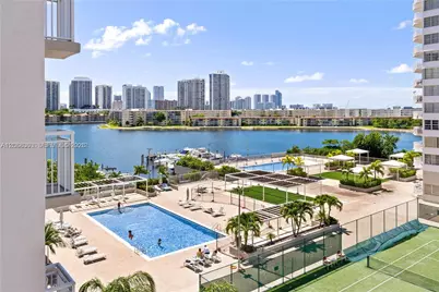 18081 Biscayne Blvd #1702, Aventura, FL 33160 - Photo 22