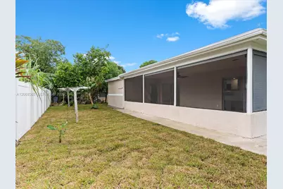 4545 NW 39th St, Lauderdale Lakes, FL 33319 - Photo 38